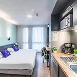 Montempô Centre - Bassins à Flot Appart hôtel Bordeaux