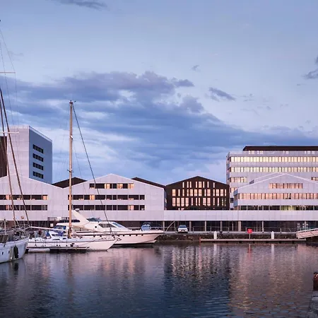 Montempo Centre - Bassins A Flot 2*